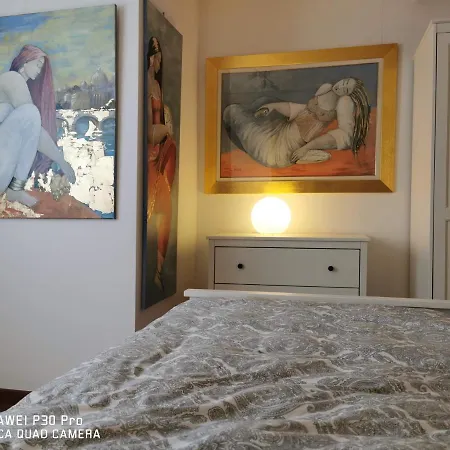 Apartment Kunstsalon
